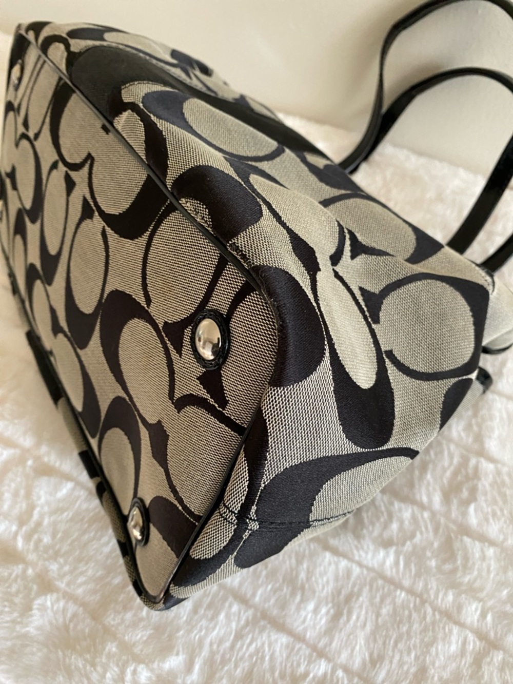 Coach F13533 Signature Kiss Lock Center Satchel (Vintage) - Picture 12 of 15